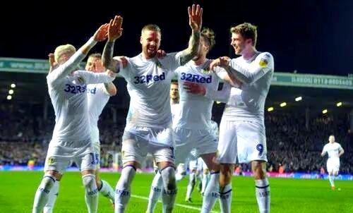 包含阿拉维斯客场惨败，未能抵挡巴列卡诺攻势！的词条