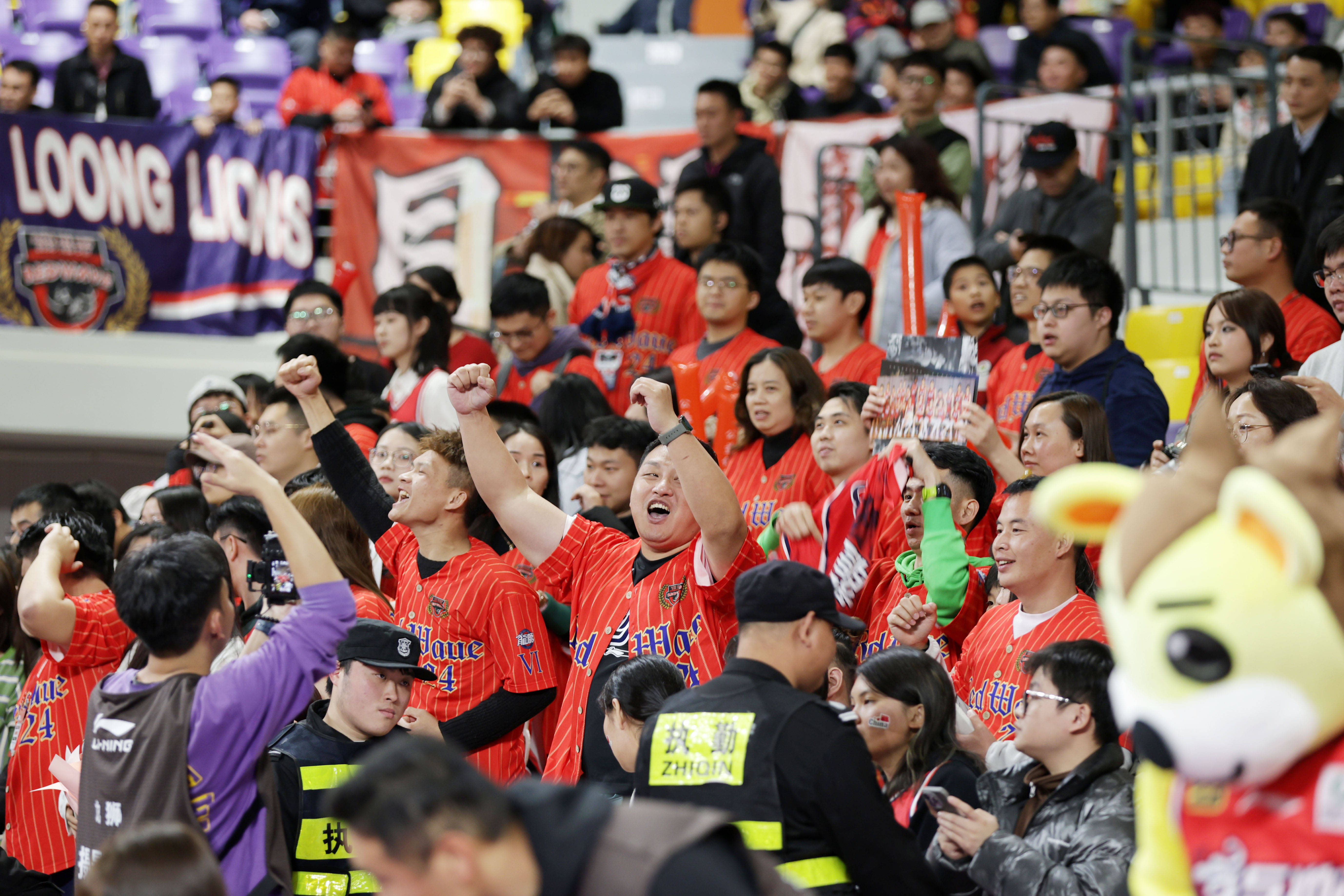 北京赛区火爆开启，球迷热情高涨的简单介绍