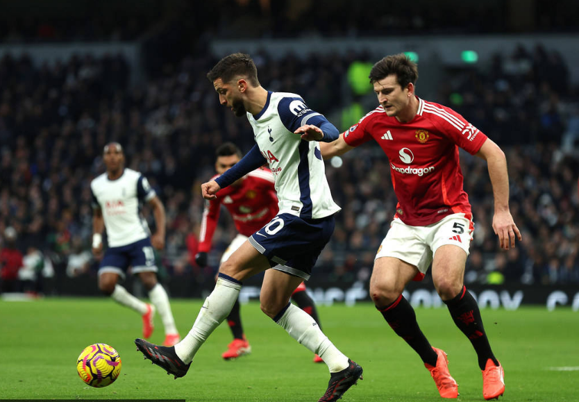 曼城客场击败热刺，稳住领先位置