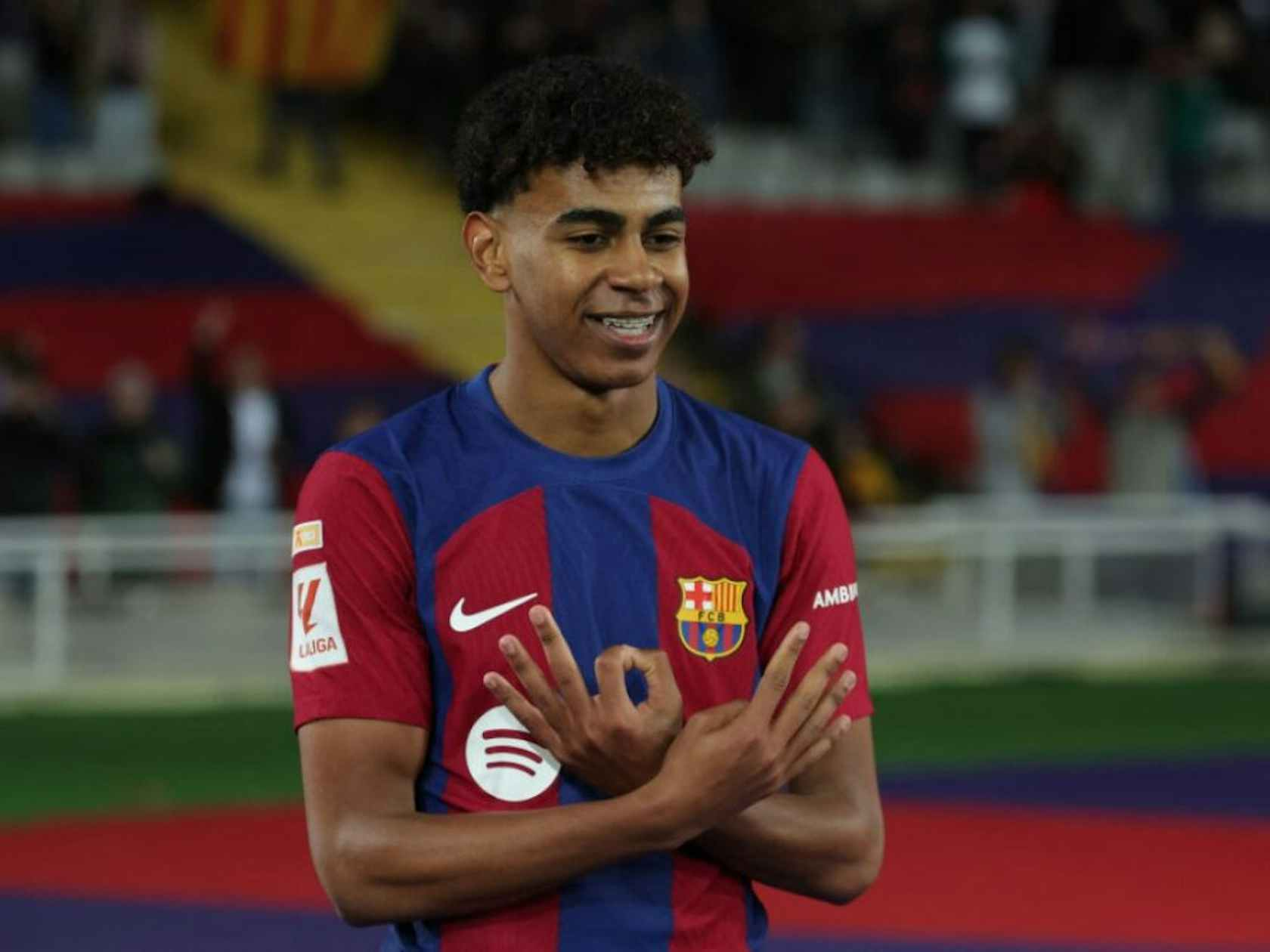 引领潮流的体育界新星:年轻力量崭露头角的简单介绍 引领潮流的体育界新星:年轻力量崭露头角的简单介绍